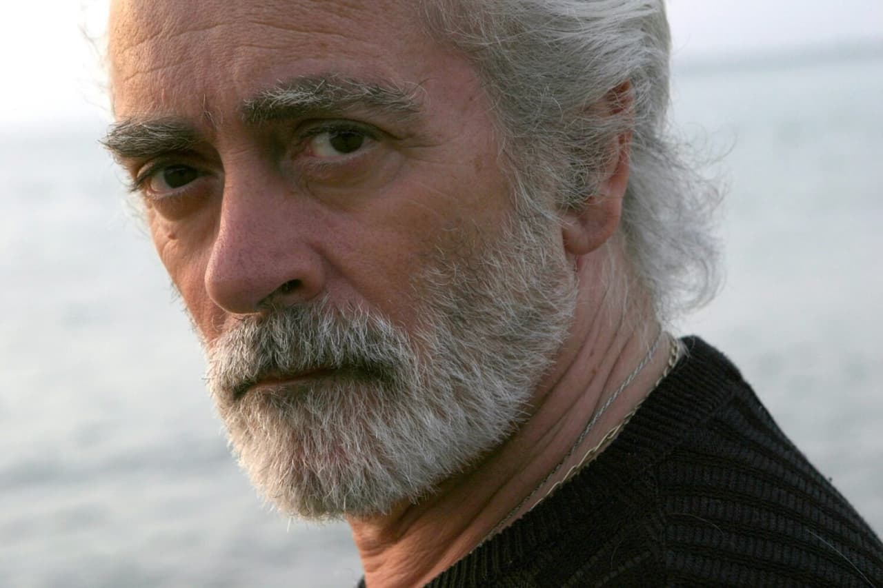 Retrato del maestro Manolo Sanlúcar (1943 – 2022)